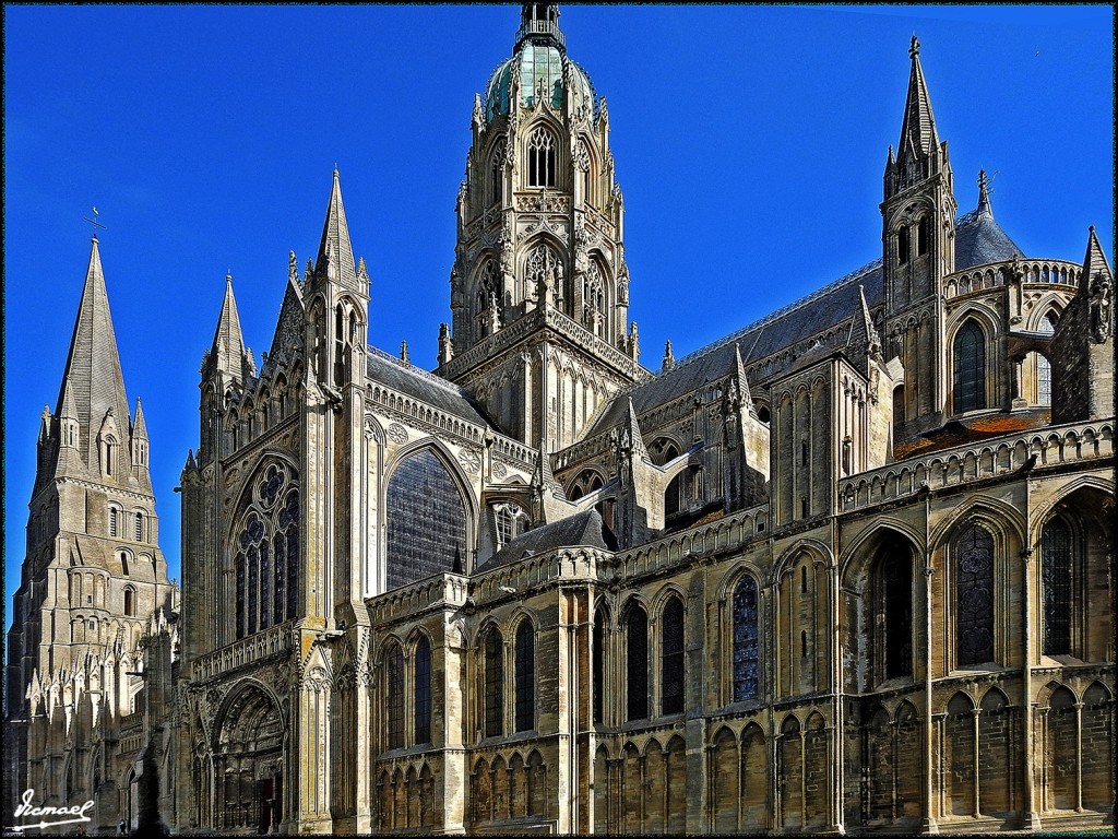 Foto: 170511-090 BAYEUX - Bayeux (Basse-Normandie), Francia
