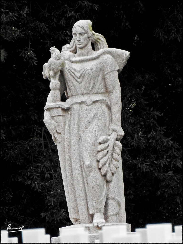 Foto: 170511-243 COLLEVILLE  CEMENTE - Colleville (Basse-Normandie), Francia