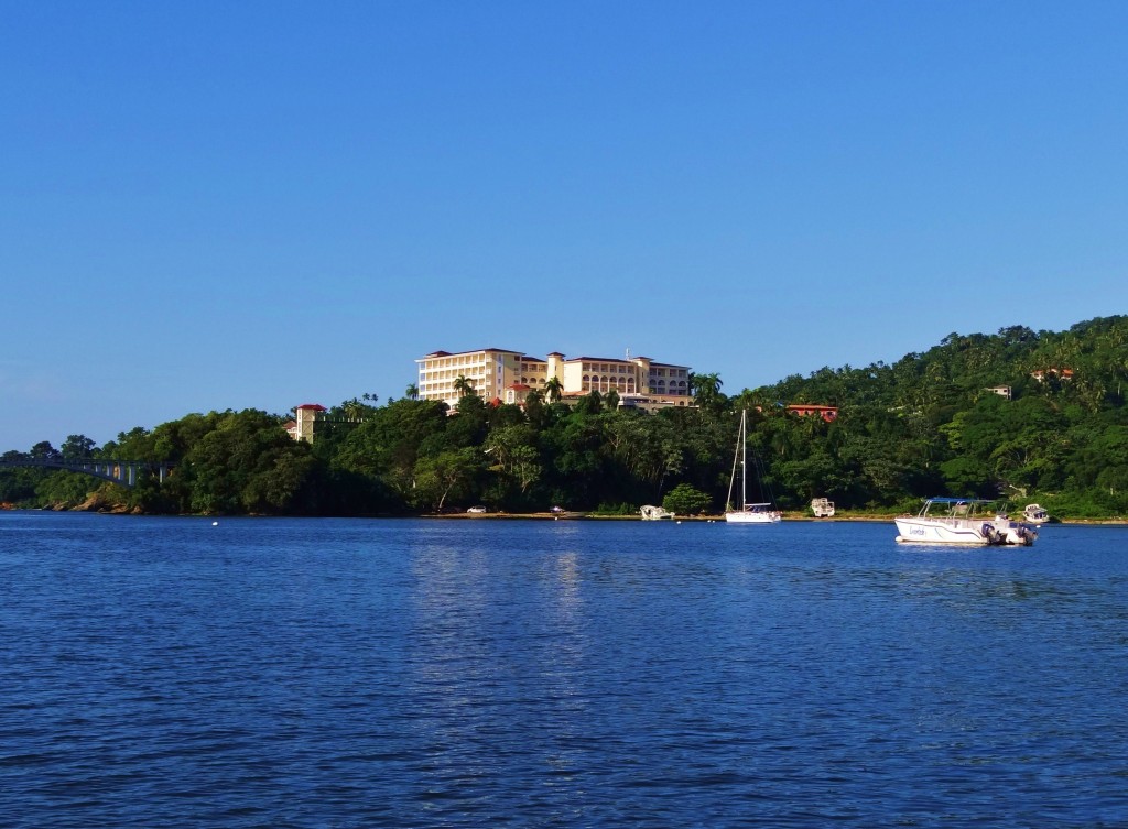 Foto: Bahía de Samaná - Santa Bárbara de Samaná (Samaná), República Dominicana