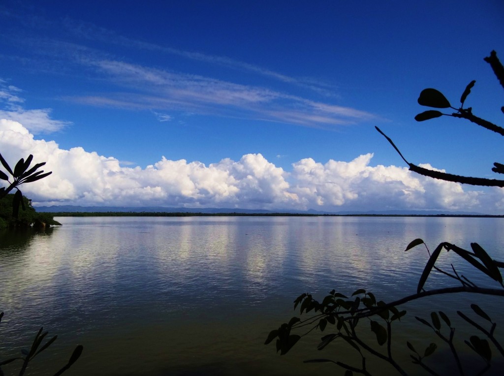 Foto: Bahía de San Lorenzo - Parque Nacional Los Haitises (Hato Mayor), República Dominicana