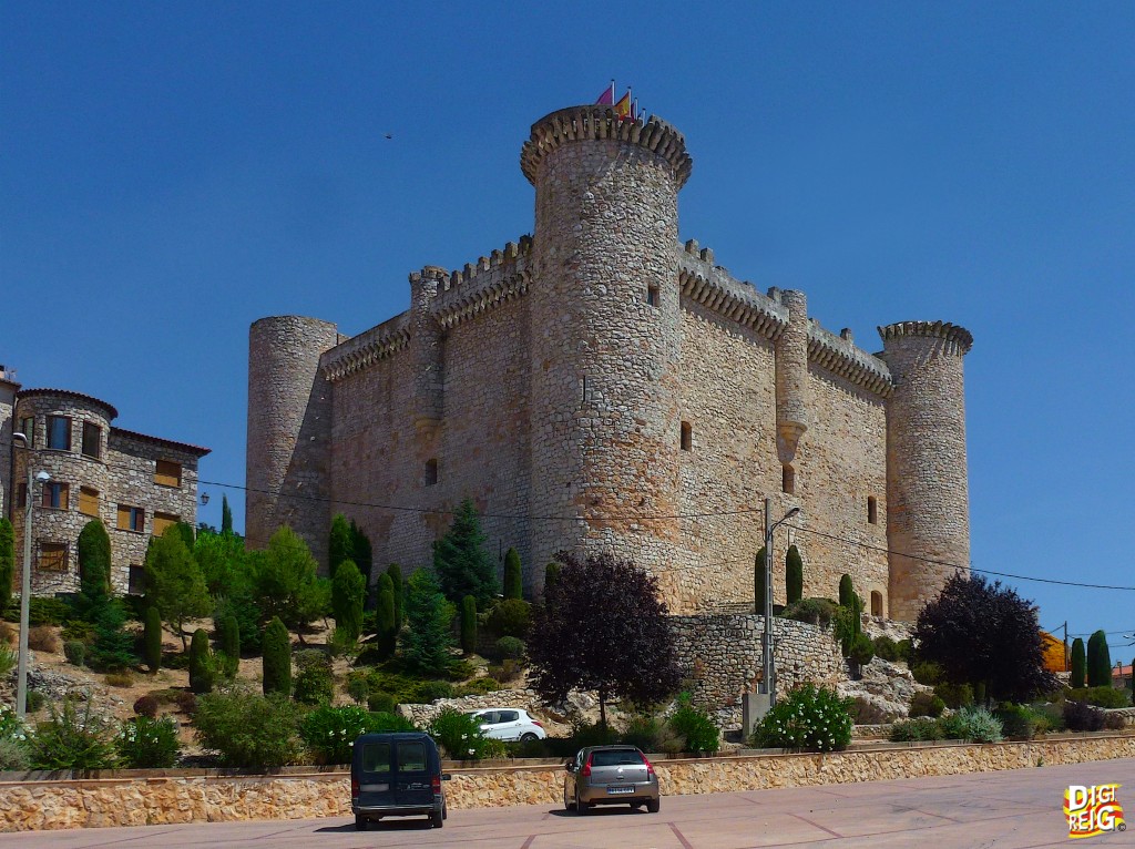 Foto: Castillo de Torija  (vista suroeste) - Torija (Guadalajara), España