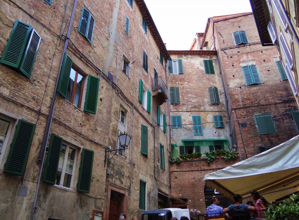 Foto: Via Delle Campane - Siena (Tuscany), Italia