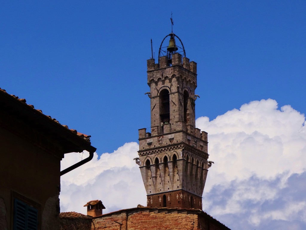 Foto: Via Giovanni Duprè - Siena (Tuscany), Italia