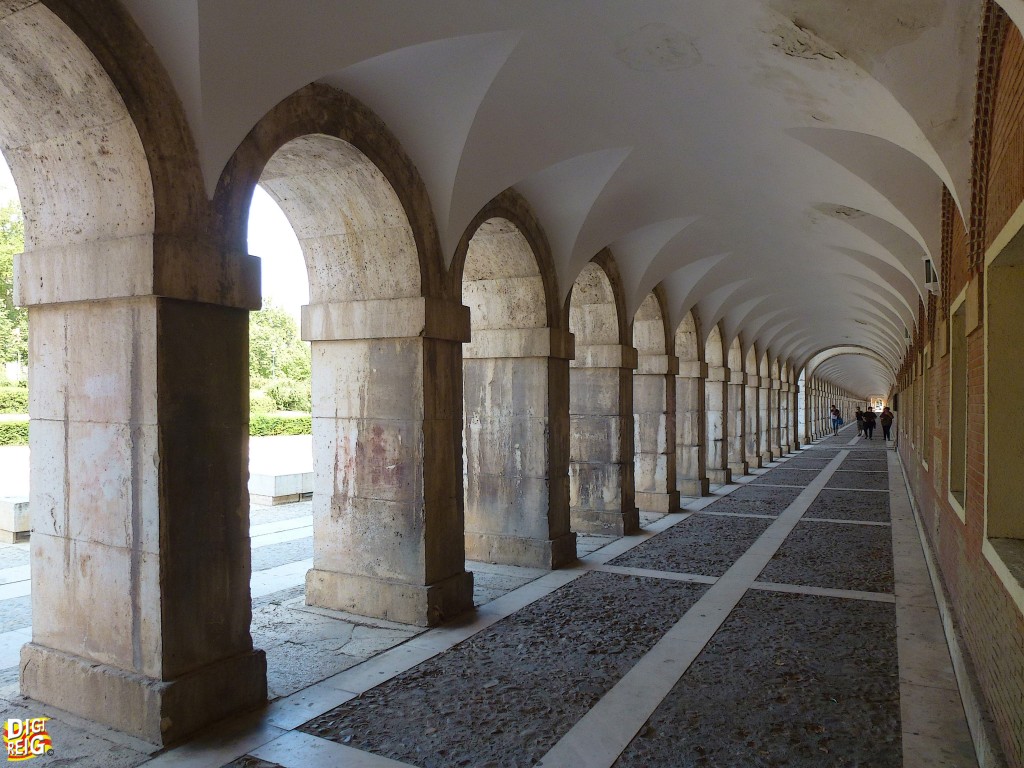 Foto: Paseo de arcadas en el Palacio Real - Aranjuez (Madrid), España