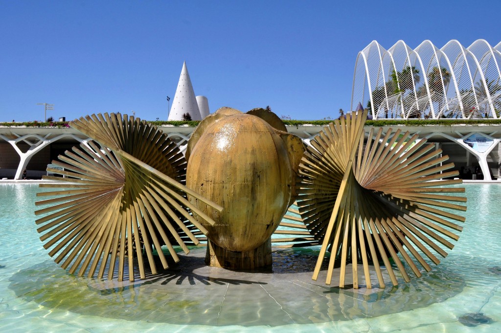 Foto: Escultura de M. Valdes - Valencia (València), España