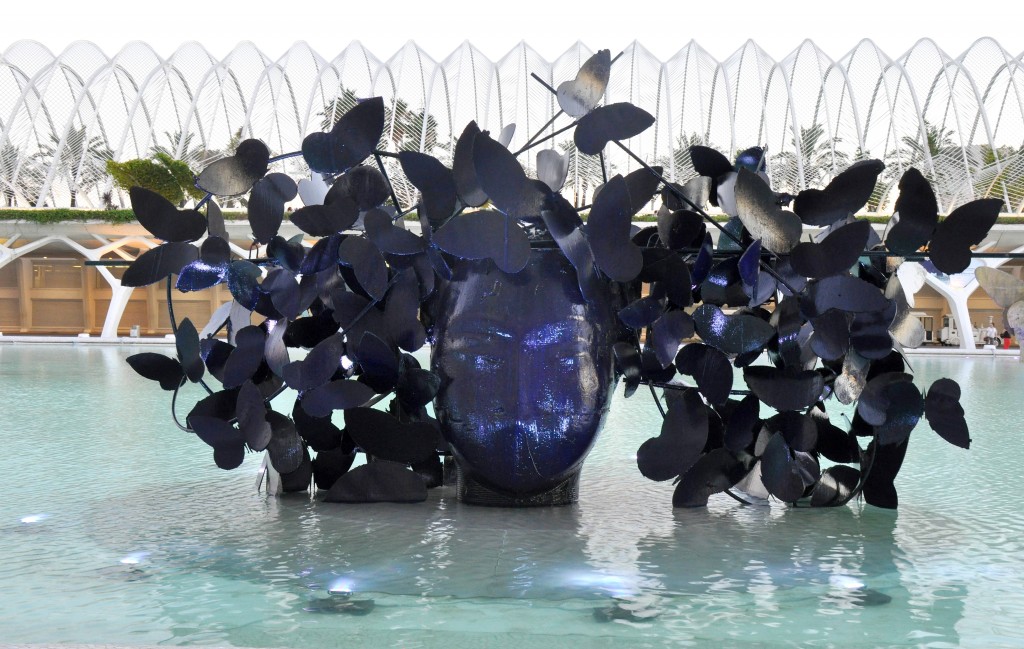 Foto: Escultura de M. Valdes - Valencia (València), España