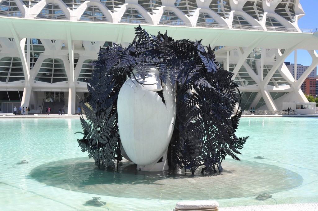 Foto: Escultura de M. Valdes - Valencia (València), España
