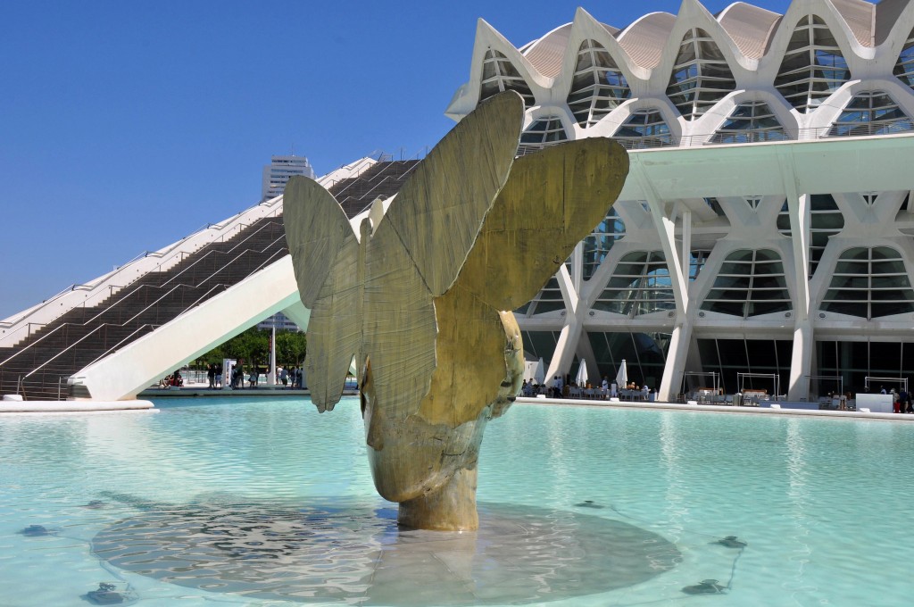 Foto: Escultura de M. Valdes - Valencia (València), España