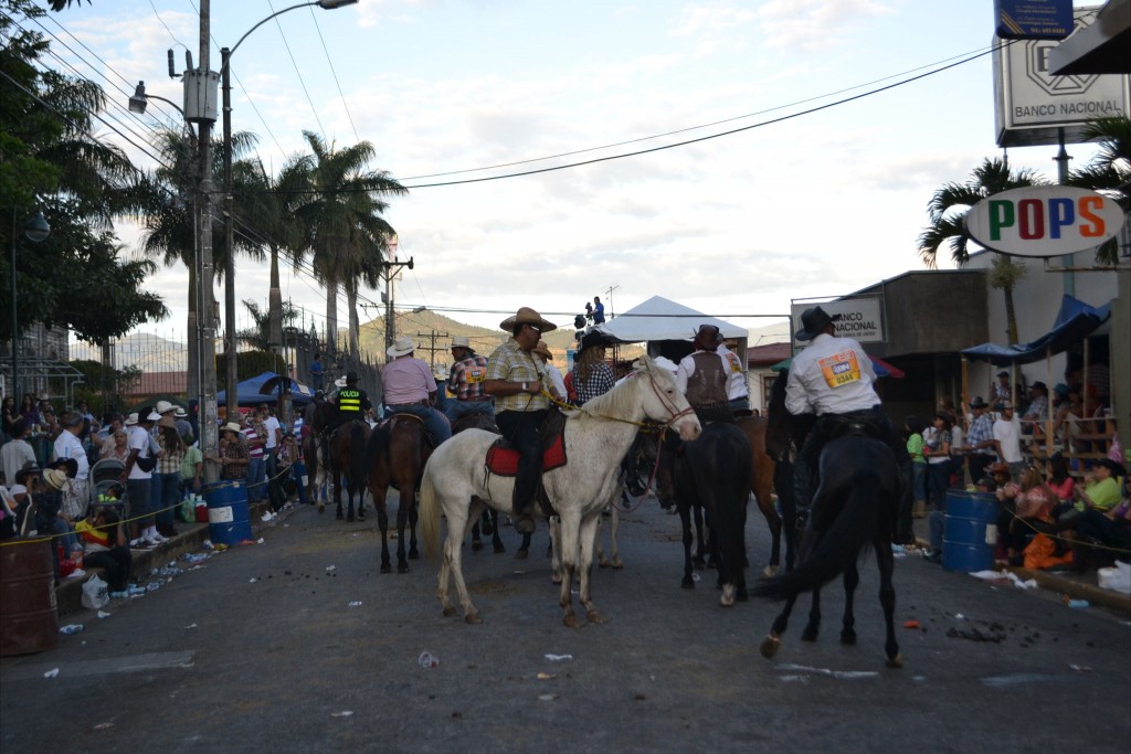 Foto: Tope Palmares 2016-3 - Alajuela, Costa Rica