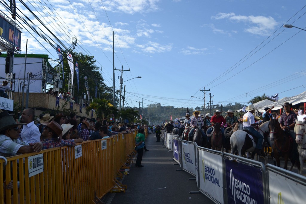 Foto: Tope Palmares 2016-8 - Alajuela, Costa Rica
