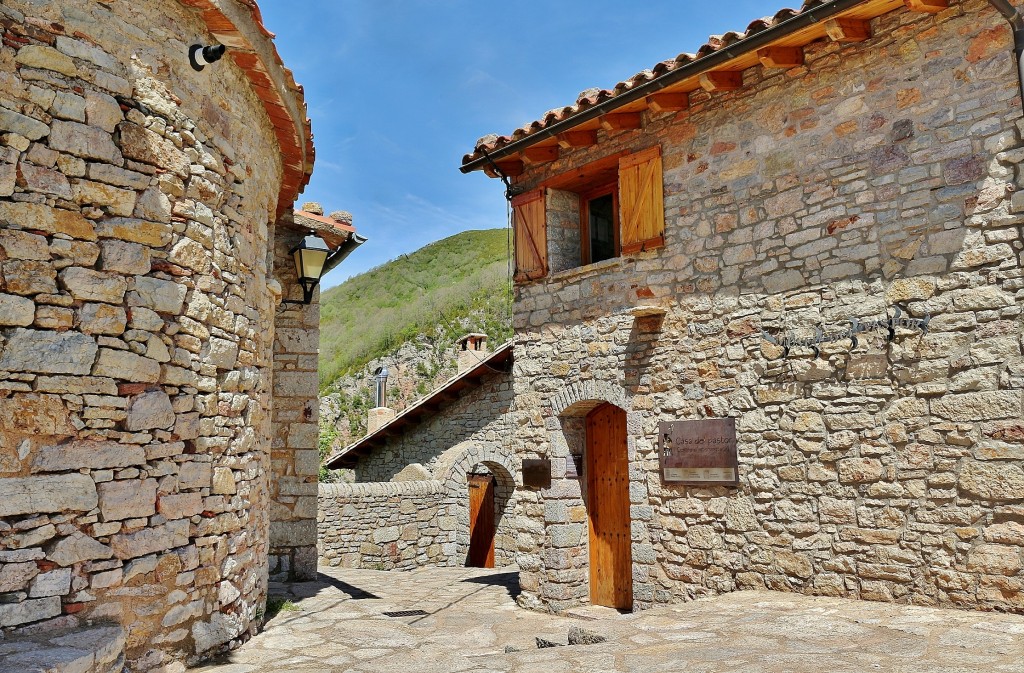 Foto: Centro histórico - Castellar de n´Hug (Barcelona), España
