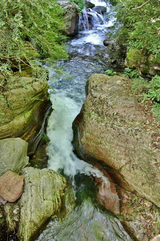 Foto: Fuentes del río Llobregat - Castellar de n´Hug (Barcelona), España