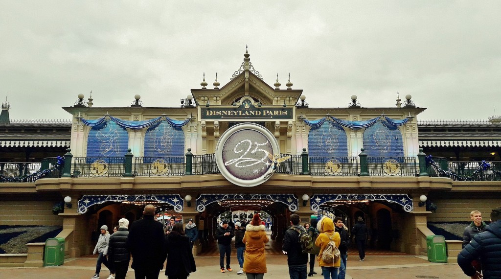 Foto: Disneyland París - Marne-la-Valée (Île-de-France), Francia