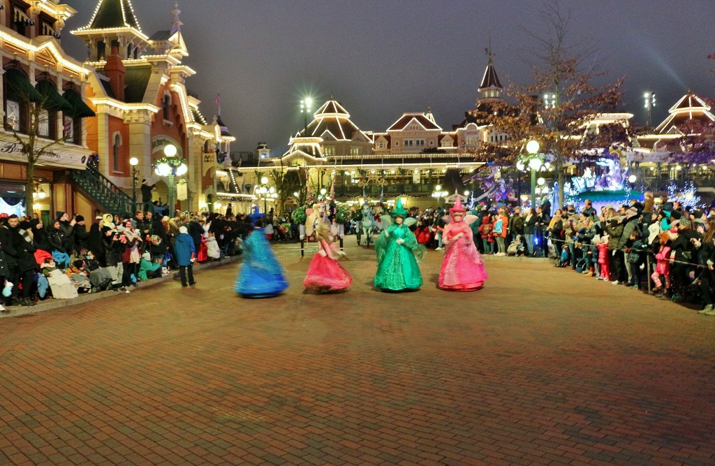 Foto: Disneyland París - Marne-la-Valée (Île-de-France), Francia