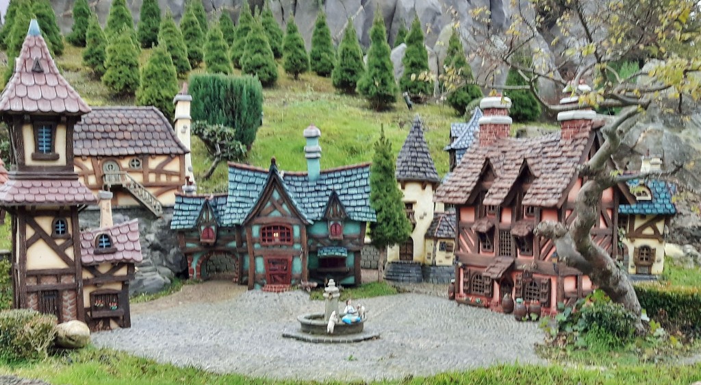 Foto: Disneyland París - Marne-la-Vallée (Île-de-France), Francia