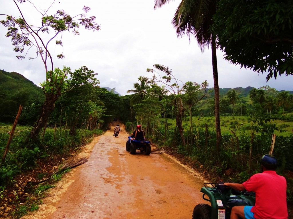 Foto: Carretera a Playa Rincón - Samaná, República Dominicana