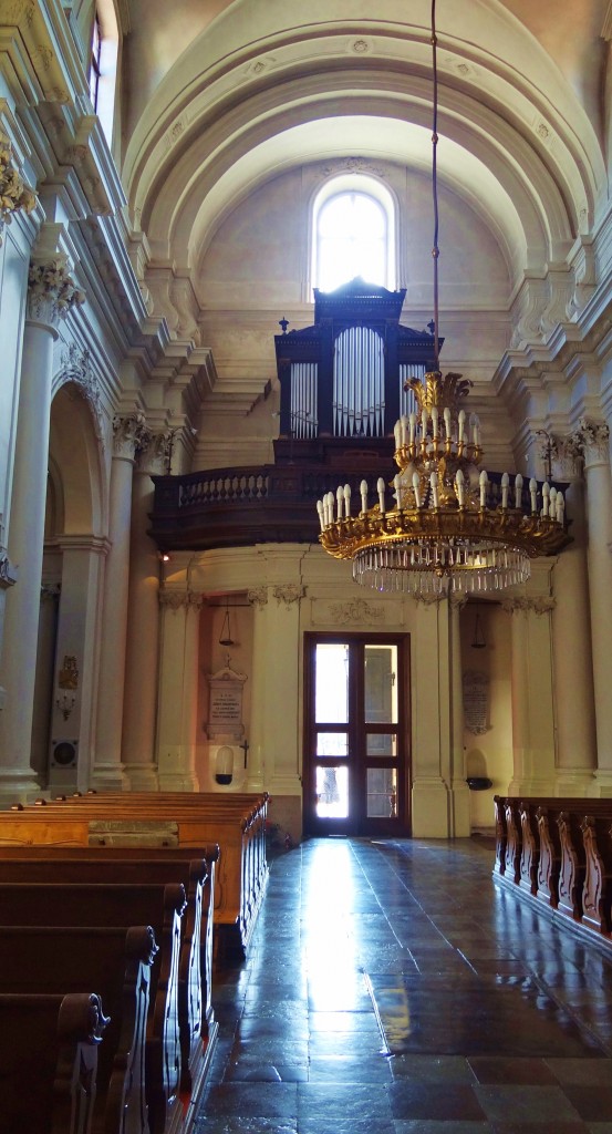 Foto: Kościół Rzymskokatolicki Wizytek - Warszawa (Masovian Voivodeship), Polonia