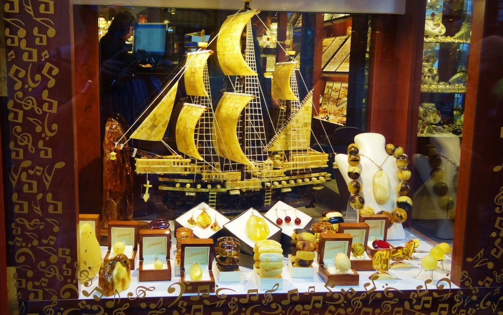 Foto: World of Amber - Warszawa (Masovian Voivodeship), Polonia