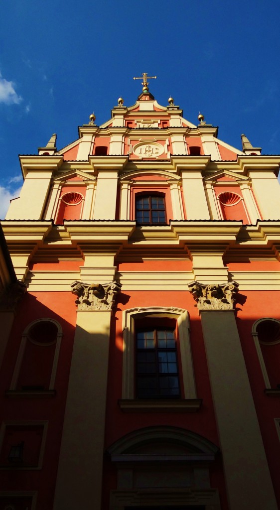 Foto: Sanktuarium Matki Bożej Łaskawej - Warszawa (Masovian Voivodeship), Polonia