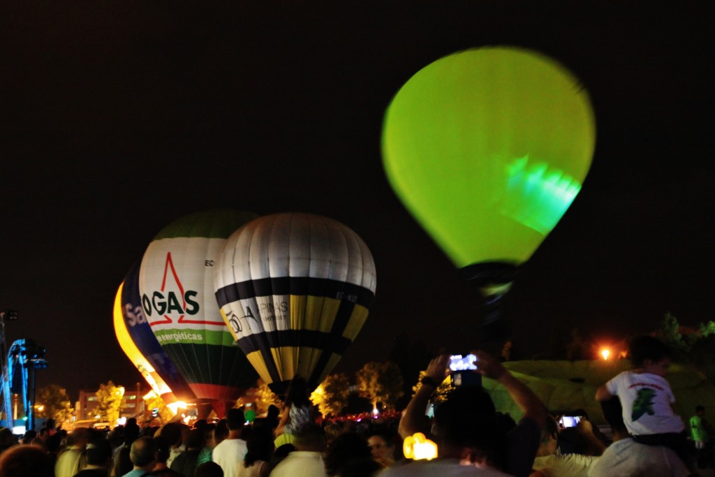 Foto: Concentración de globos - Igualada (Barcelona), España