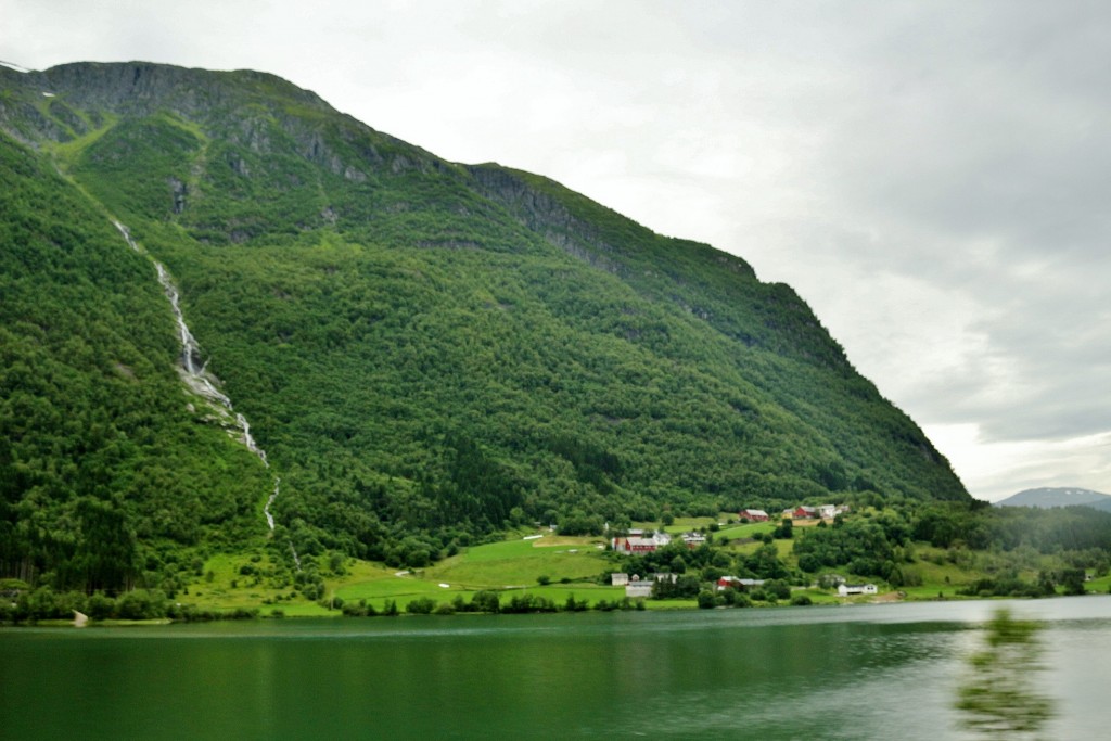 Foto: Paisaje - Fjaerland, Noruega