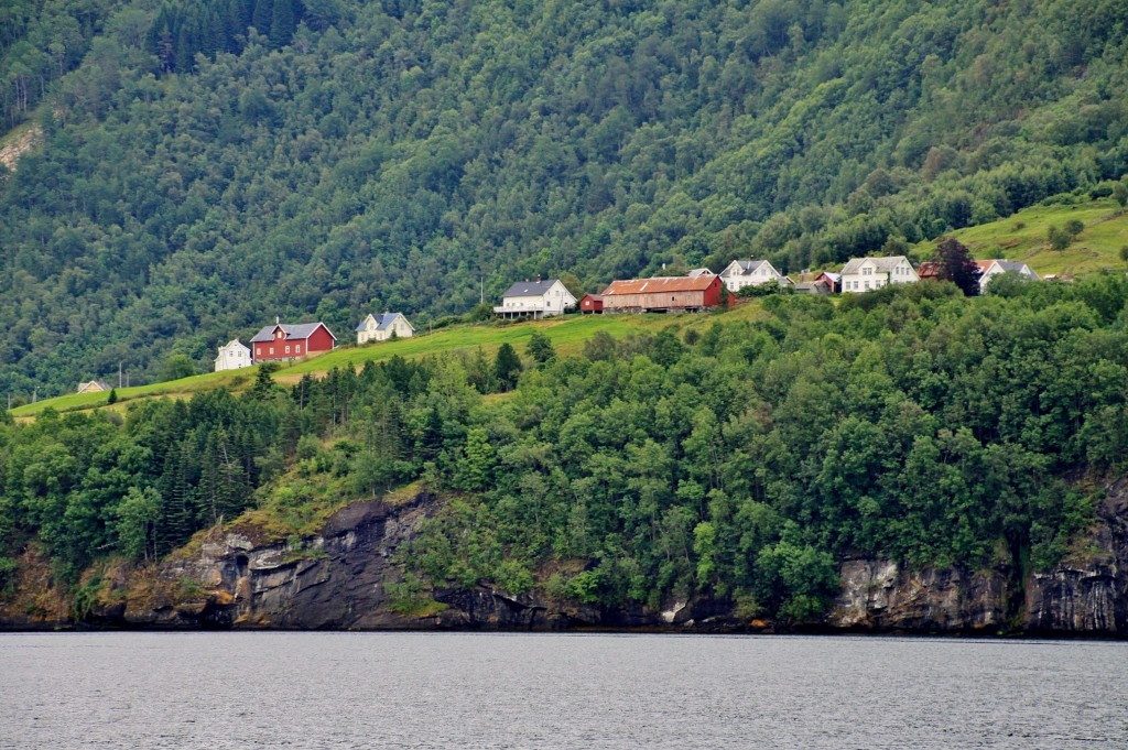 Foto: Fiordo de Sogn - Sogndal, Noruega