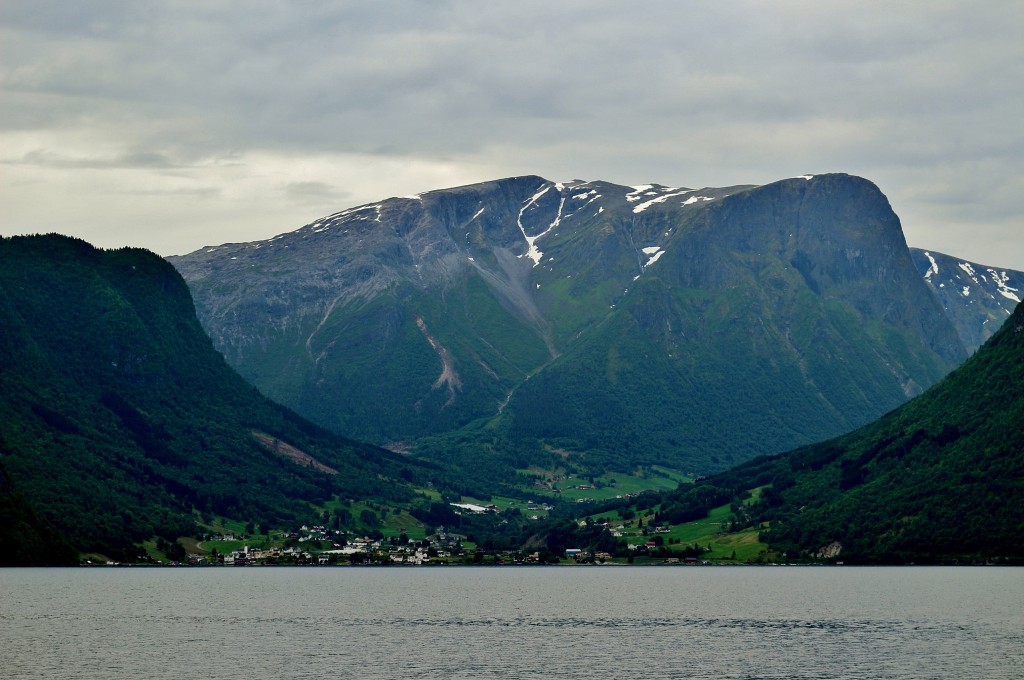 Foto: Fiordo de Sogn - Sogndal, Noruega