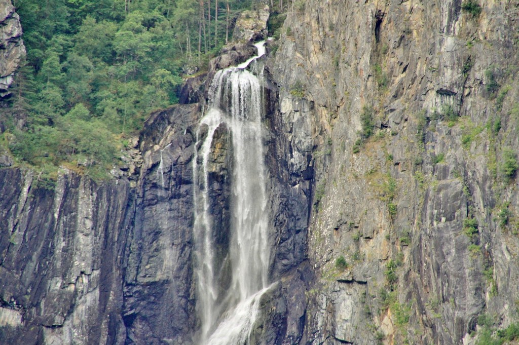 Foto: Navegando - Flam (Sogn og Fjordane), Noruega