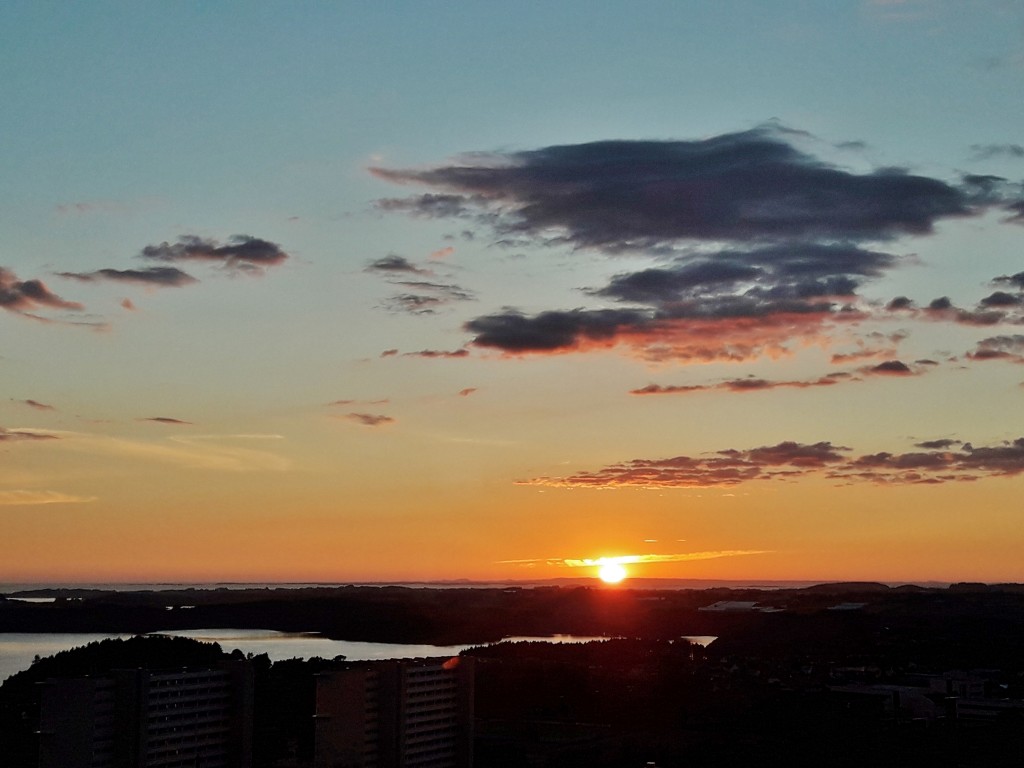 Foto: Anocheciendo - Stavanger (Rogaland), Noruega