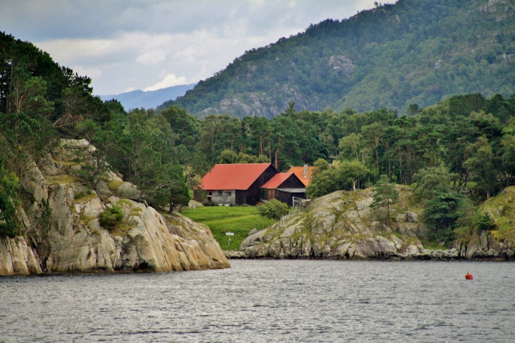 Foto: Navegando por el fiordo - Stavanger (Rogaland), Noruega
