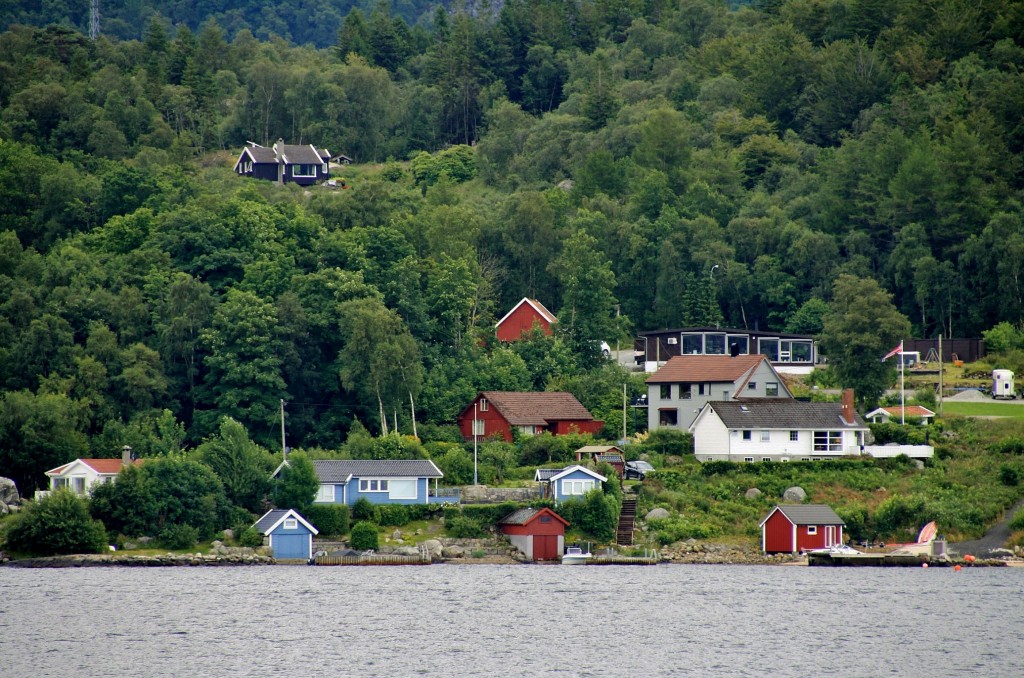 Foto: Navegando por el fiordo - Stavanger (Rogaland), Noruega