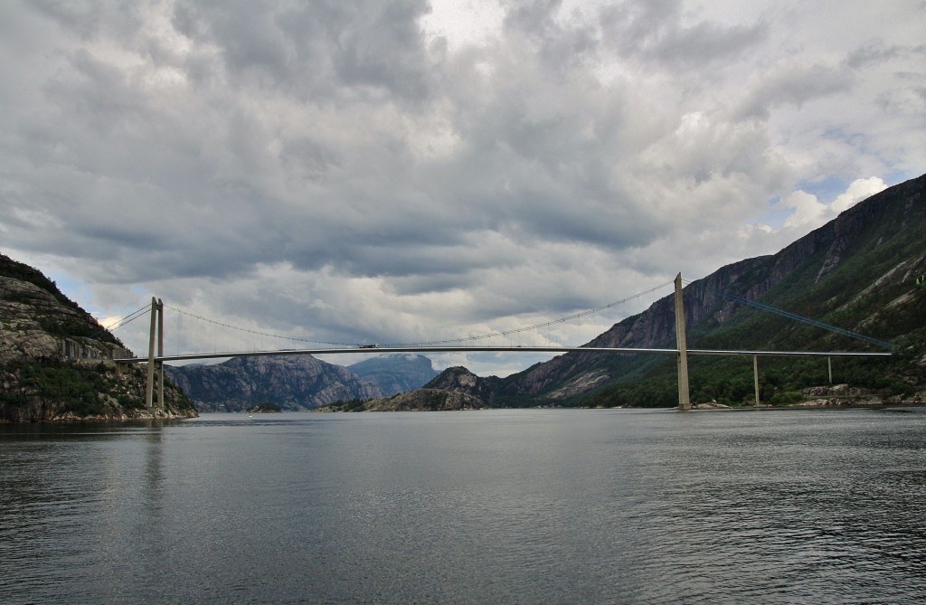 Foto: Navegando por el fiordo - Stavanger (Rogaland), Noruega
