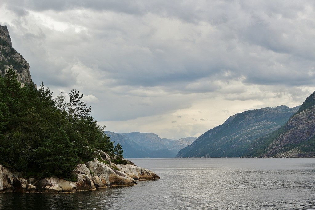 Foto: Navegando por el fiordo - Stavanger (Rogaland), Noruega