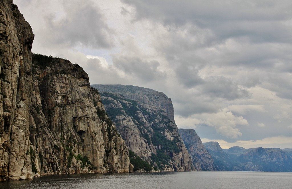 Foto: Navegando por el fiordo - Stavanger (Rogaland), Noruega