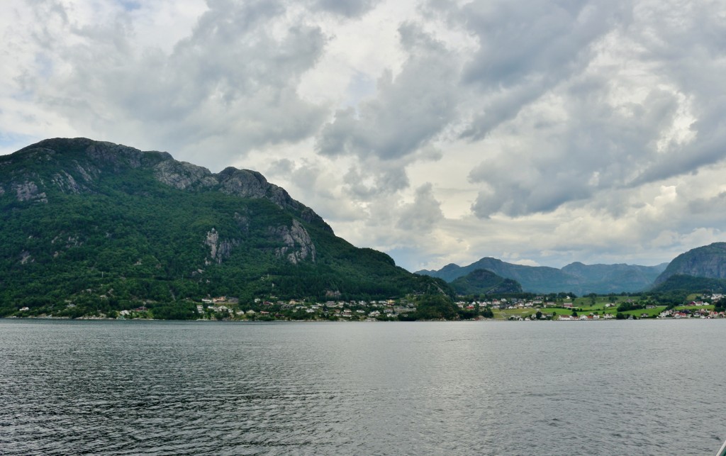 Foto: Navegando por el fiordo - Stavanger (Rogaland), Noruega