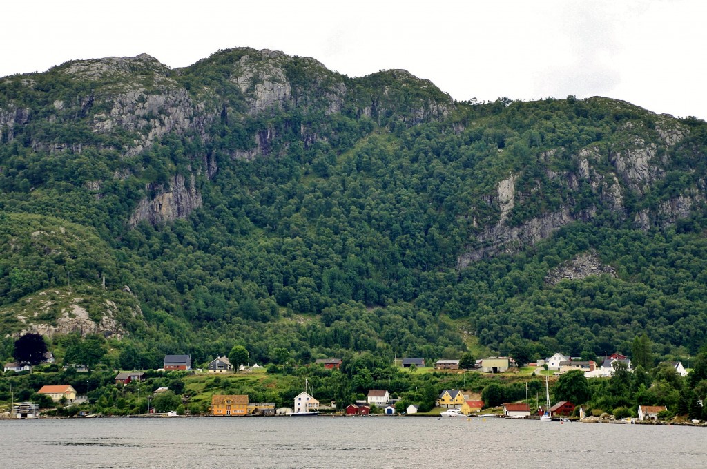 Foto: Navegando por el fiordo - Stavanger (Rogaland), Noruega