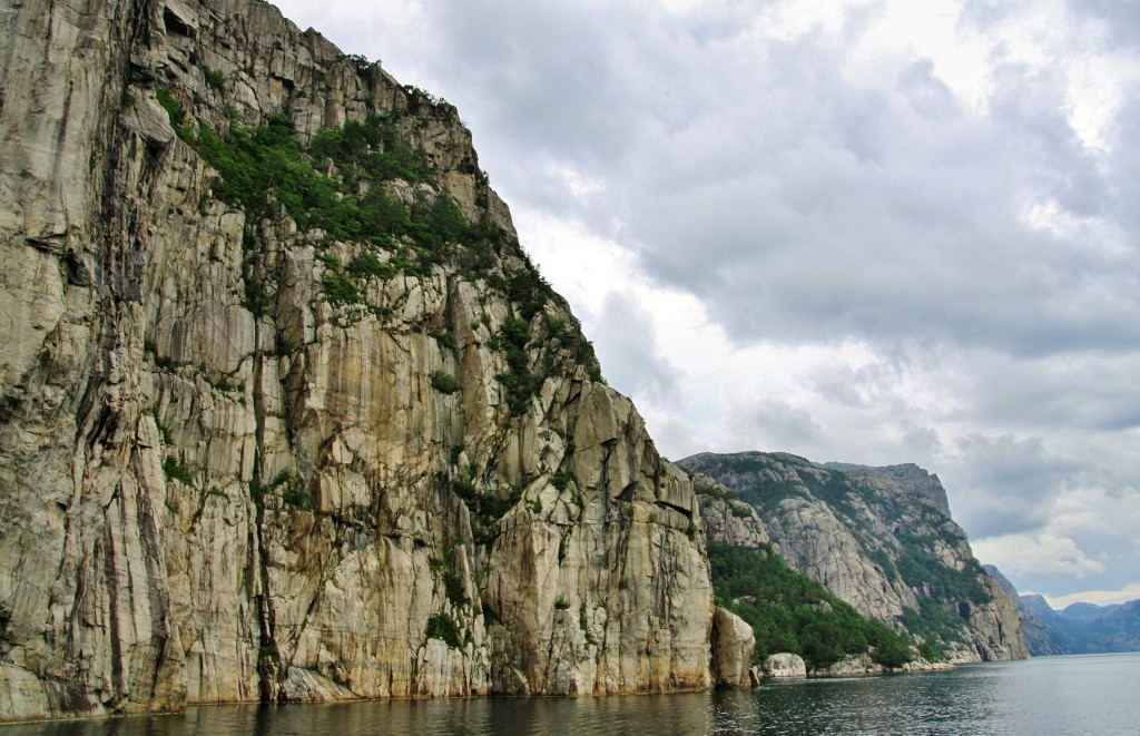 Foto: Navegando por el fiordo - Stavanger (Rogaland), Noruega