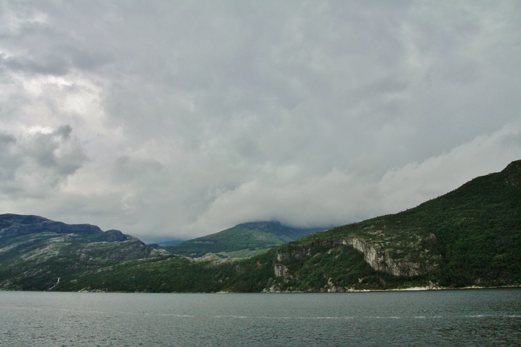 Foto: Navegando por el fiordo - Stavanger (Rogaland), Noruega