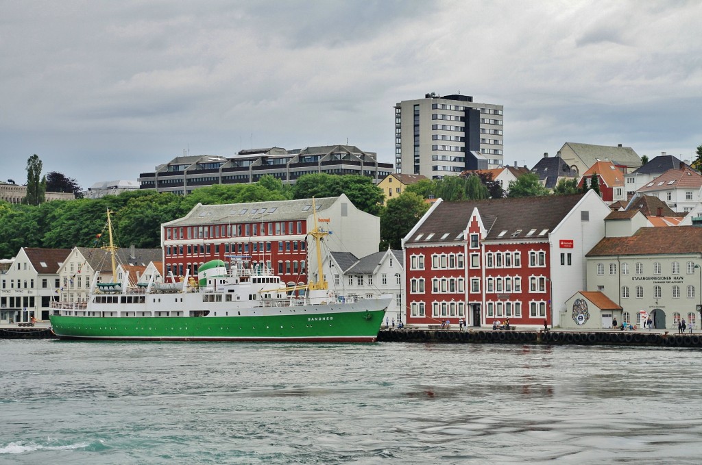 Foto: Navegando por el fiordo - Stavanger (Rogaland), Noruega
