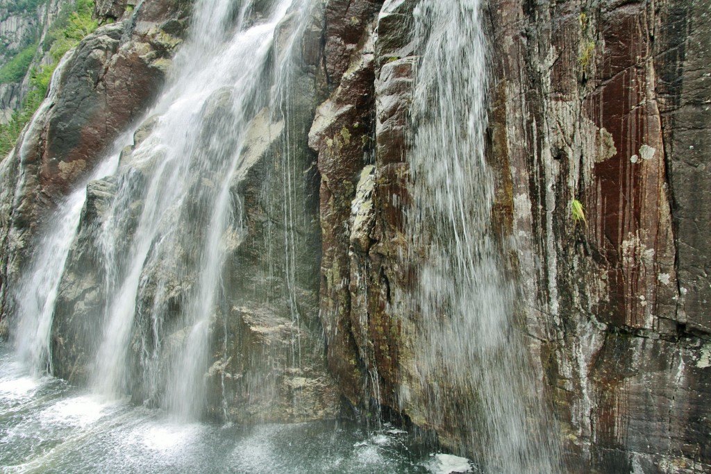 Foto: Navegando por el fiordo - Stavanger (Rogaland), Noruega