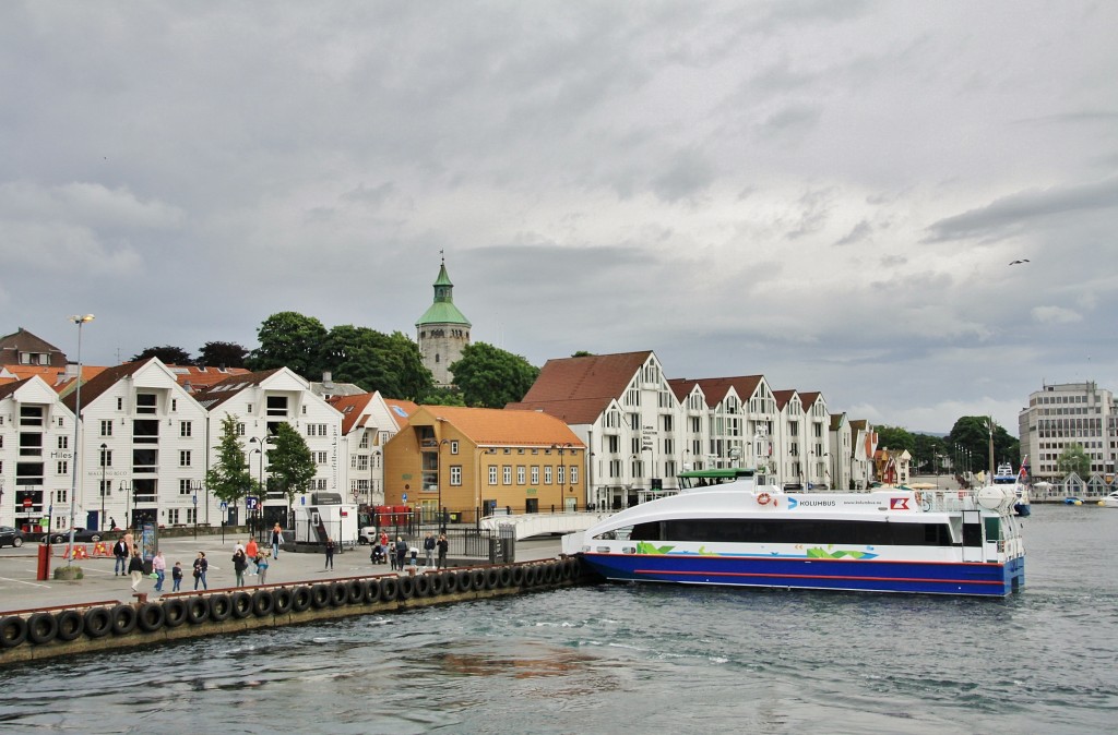 Foto: Navegando por el fiordo - Stavanger (Rogaland), Noruega