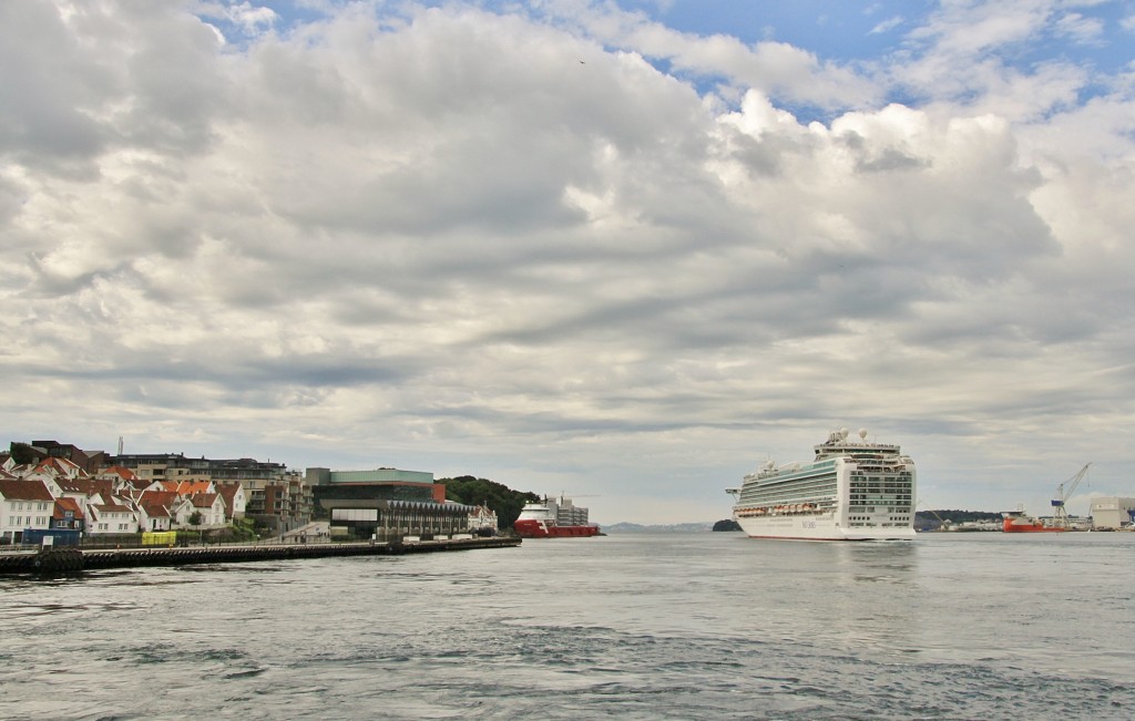Foto: Navegando por el fiordo - Stavanger (Rogaland), Noruega