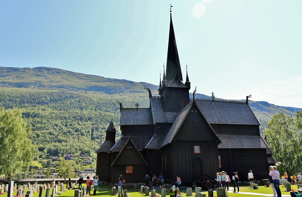Foto: Stavkirke medieval - Lom (Oppland), Noruega