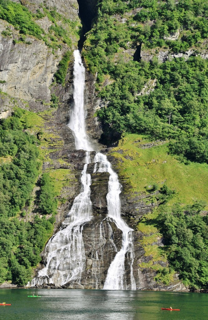 Foto: Geirangerfjord - Geiranger, Noruega
