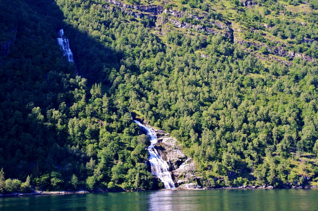 Foto: Geirangerfjord - Geiranger, Noruega