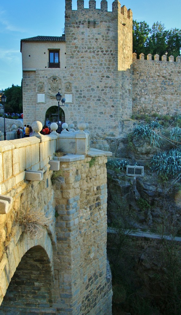 Foto: Puente de San Martín - Toledo (Castilla La Mancha), España