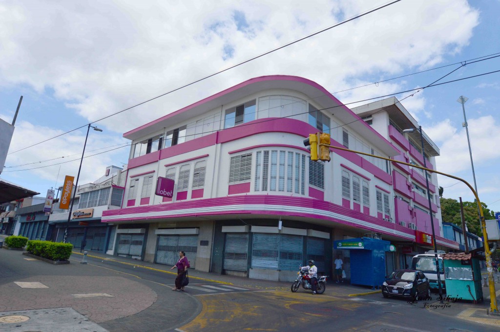 Foto Tienda Francisco Llobet Alajuela, Costa Rica