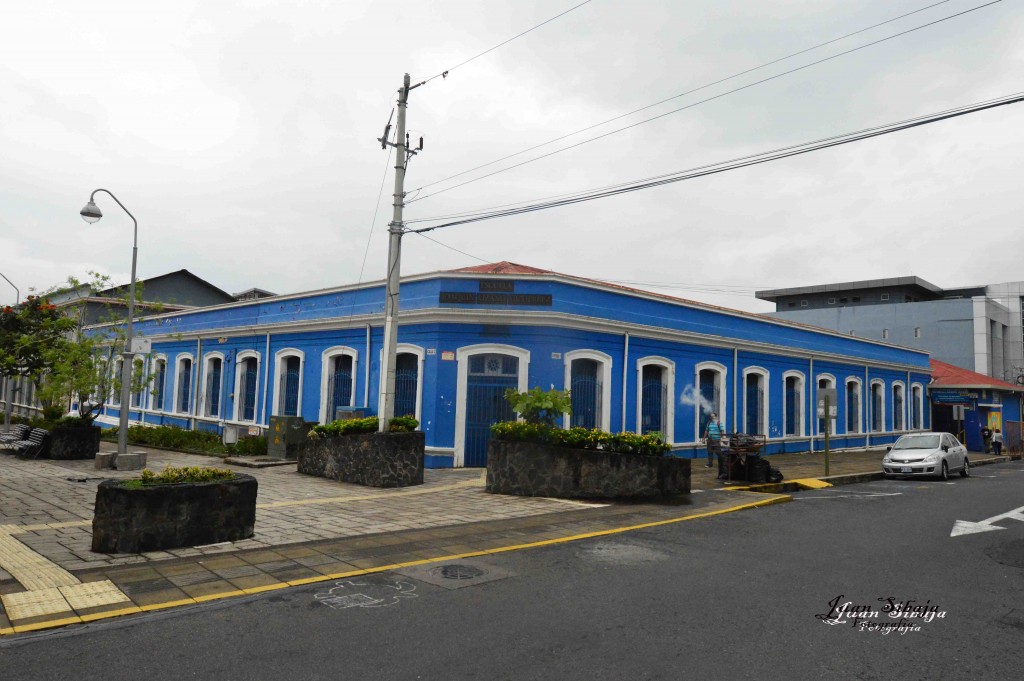 Foto: Escuela, Joaquin Lizano Gutierrez - Santa Barbara (Heredia), Costa Rica