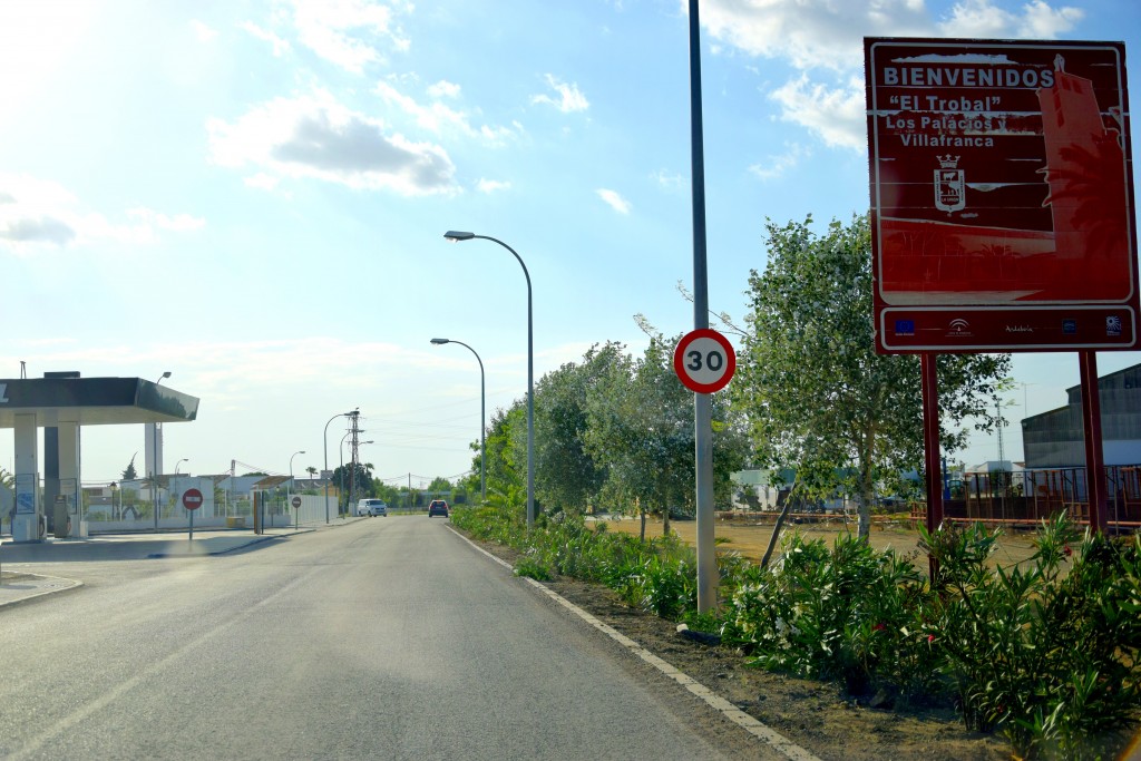 Foto: Bienvenida - El Trobal (Sevilla), España