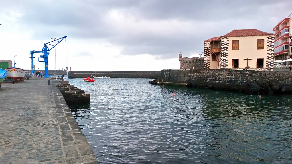 Foto: El puerto de la Cruz - Puerto de la Cruz (Santa Cruz de Tenerife), España